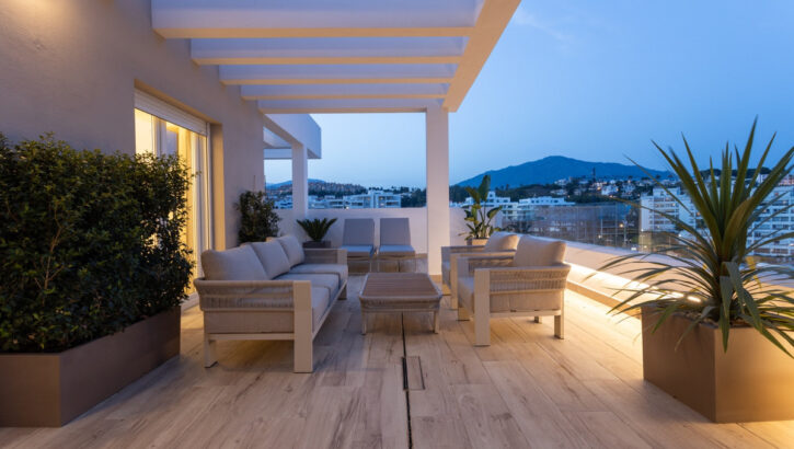 Apartamentos de 4 dormitorios en venta en Nueva Andalucía – R5107096 Apartamentos de 4 dormitorios en venta en Nueva Andalucía – R5107096 en