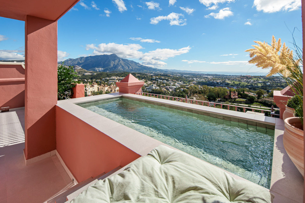 Apartamentos de 2 dormitorios en venta en Monte Halcones – R5392555 Apartamentos de 2 dormitorios en venta en Monte Halcones – R5392555