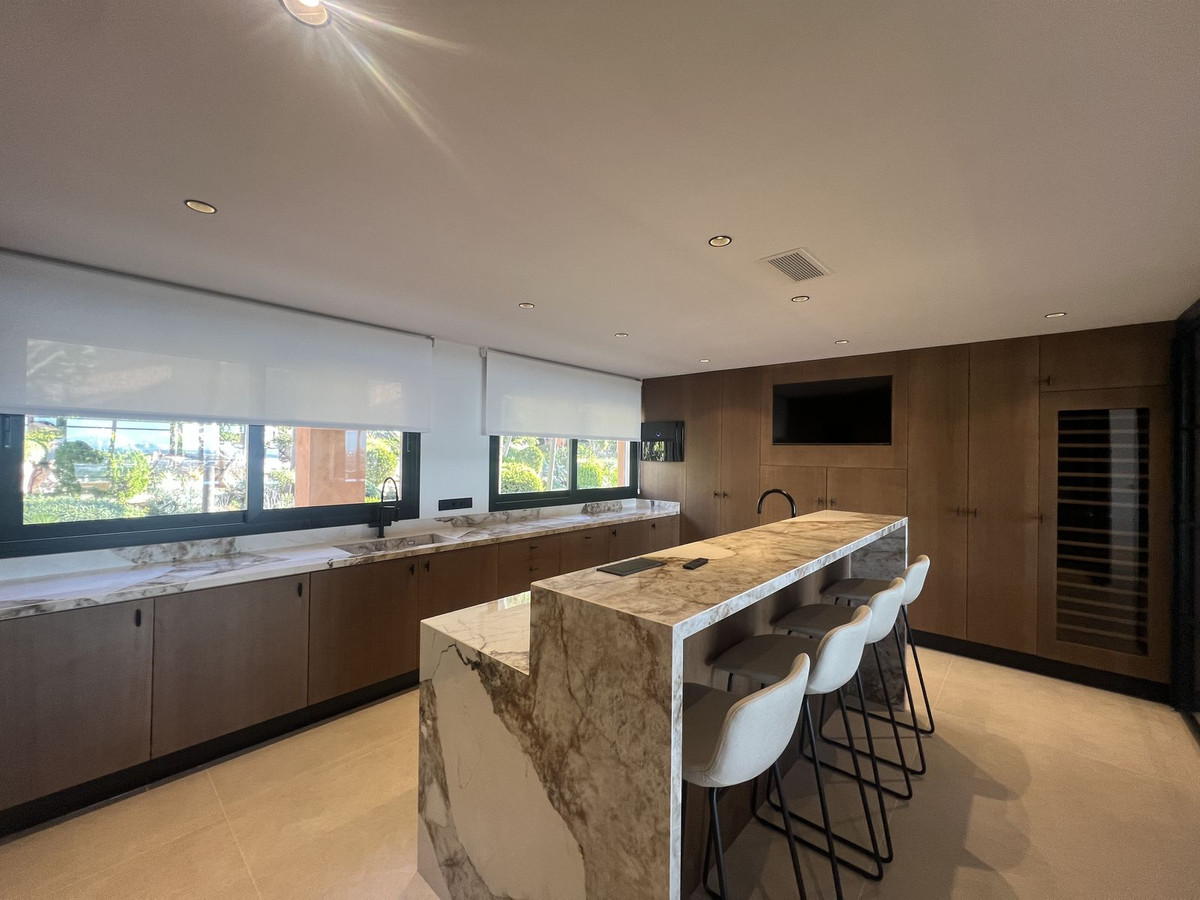 Apartamentos de 3 dormitorios en venta en Nueva Andalucía – R5234458 Apartamentos de 3 dormitorios en venta en Nueva Andalucía – R5234458