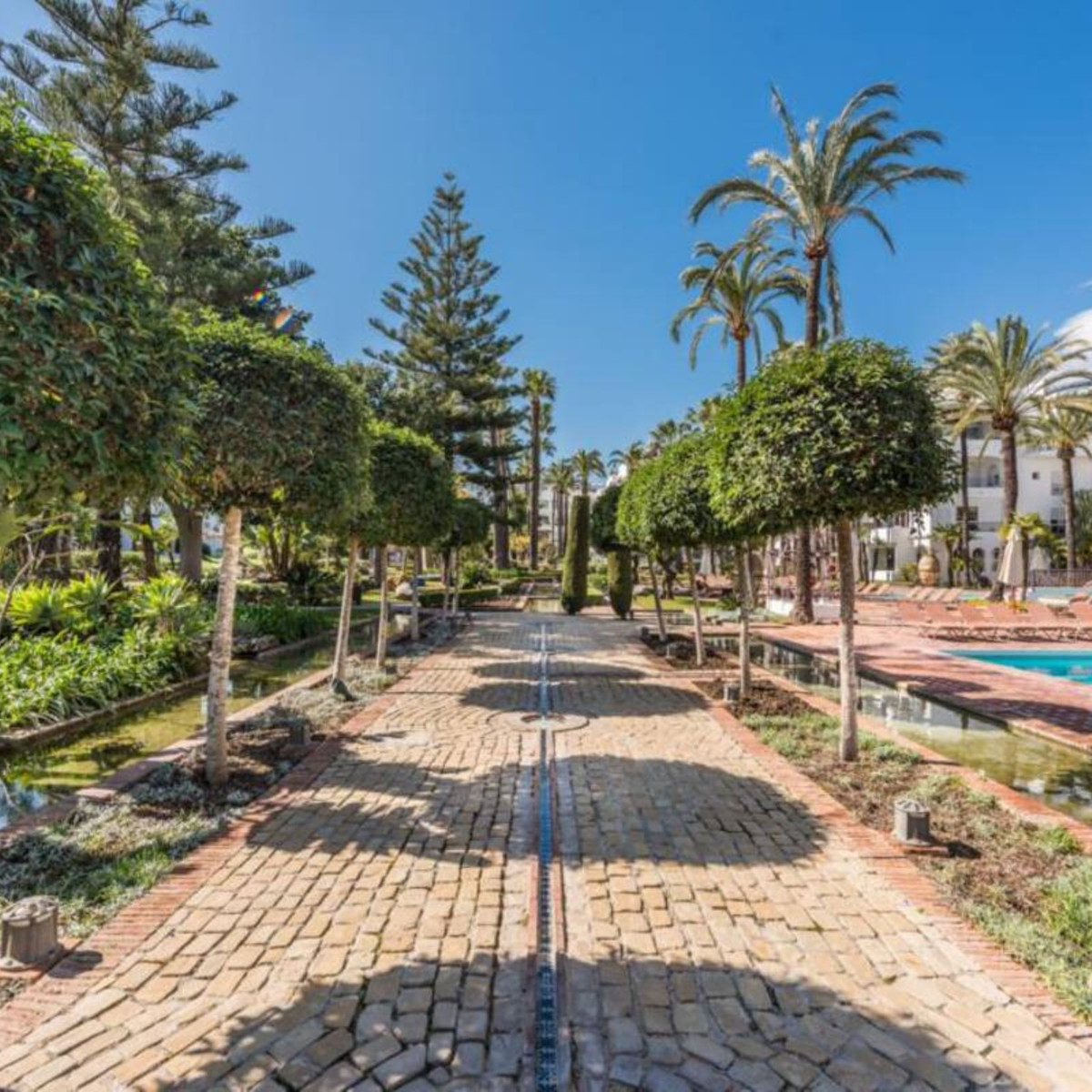 3 bedroom Apartments for sale in Puerto Banús – R5212516 3 bedroom Apartments for sale in Puerto Banús – R5212516