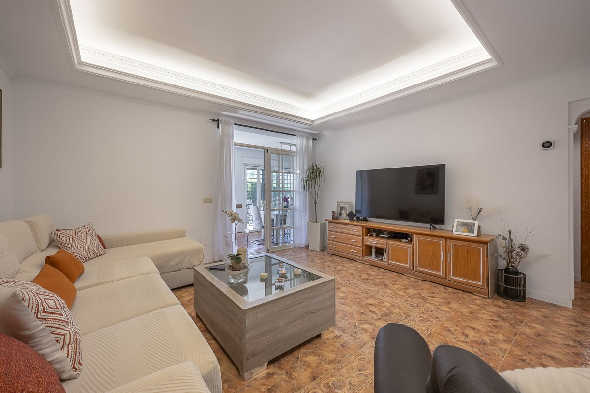 Apartamentos de 3 dormitorios en venta en Nueva Andaluc�a – R5196880 Apartamentos de 3 dormitorios en venta en Nueva Andaluc�a – R5196880