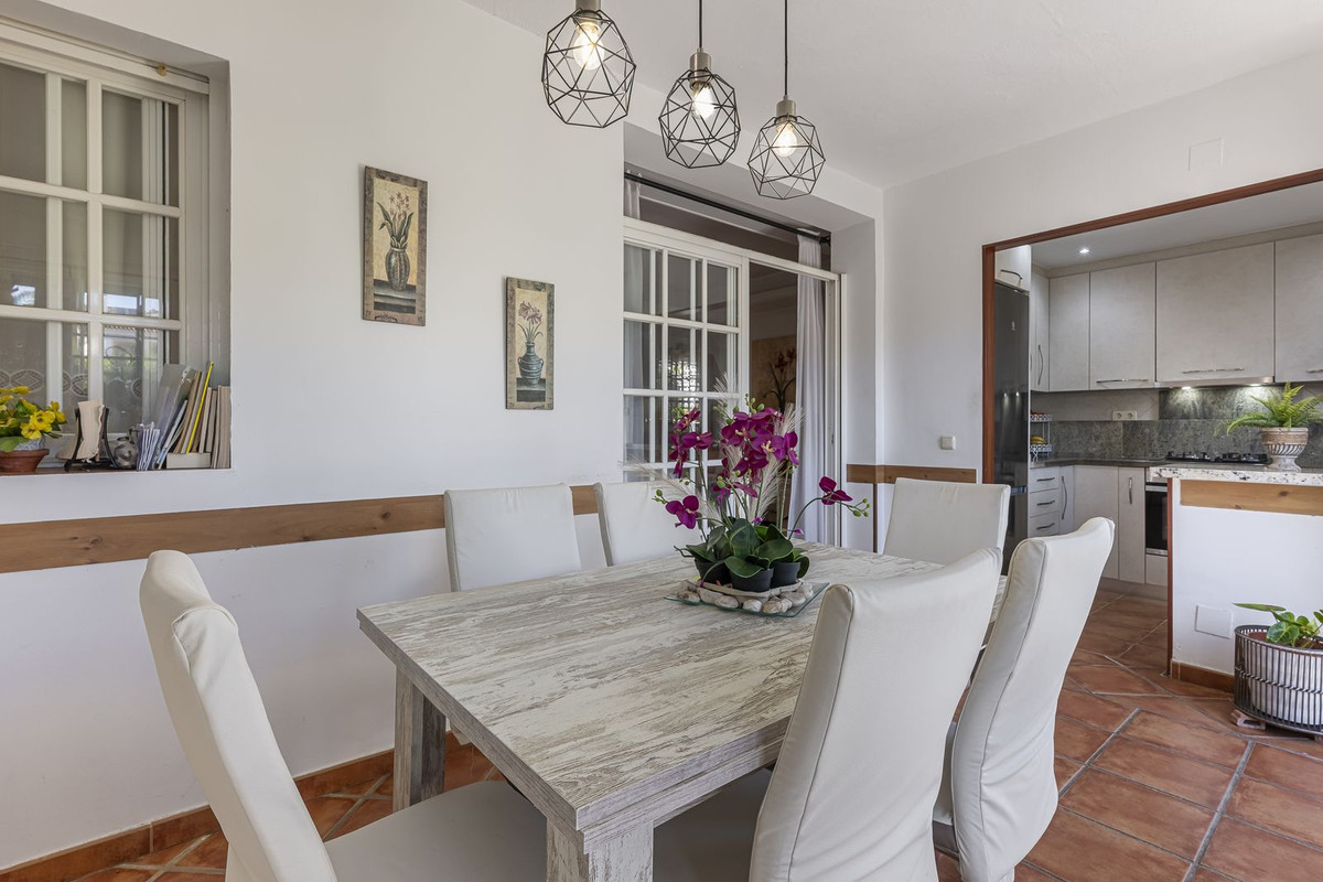 Apartamentos de 3 dormitorios en venta en Nueva Andaluc�a – R5196880 Apartamentos de 3 dormitorios en venta en Nueva Andaluc�a – R5196880