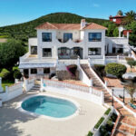 Villas de 6 dormitorios en venta en Mijas – R5078149 Villas de 6 dormitorios en venta en Mijas – R5078149