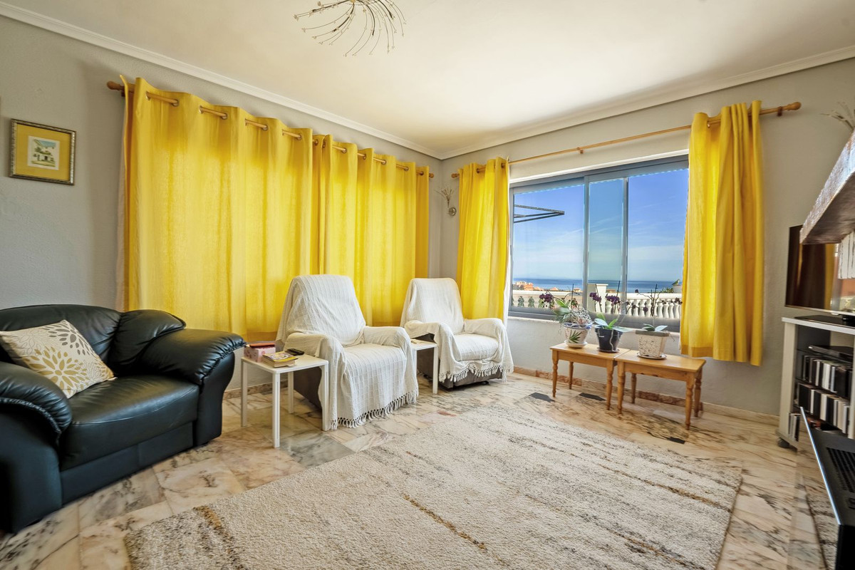 Villas de 6 dormitorios en venta en Mijas – R5078149 Villas de 6 dormitorios en venta en Mijas – R5078149