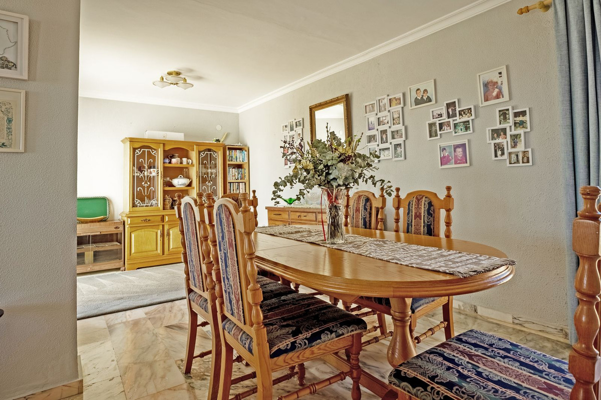 Villas de 6 dormitorios en venta en Mijas – R5078149 Villas de 6 dormitorios en venta en Mijas – R5078149