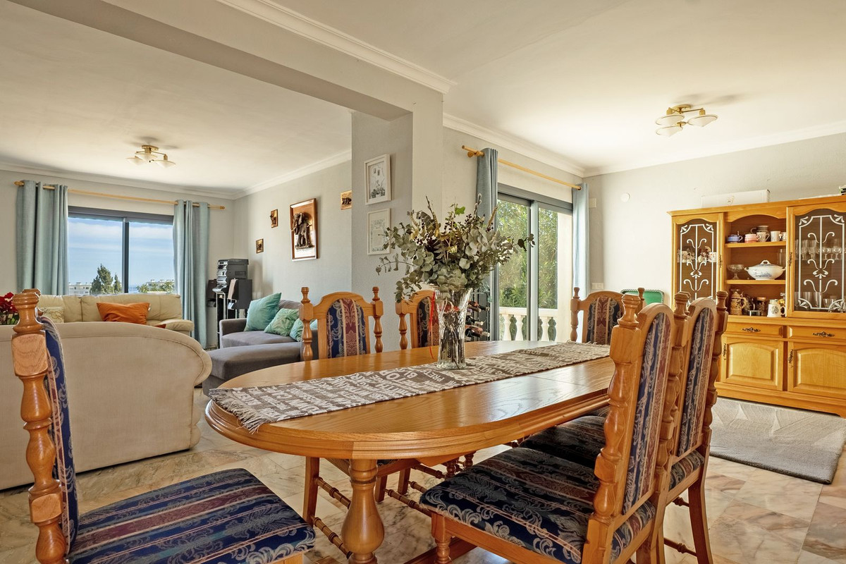 Villas de 6 dormitorios en venta en Mijas – R5078149 Villas de 6 dormitorios en venta en Mijas – R5078149