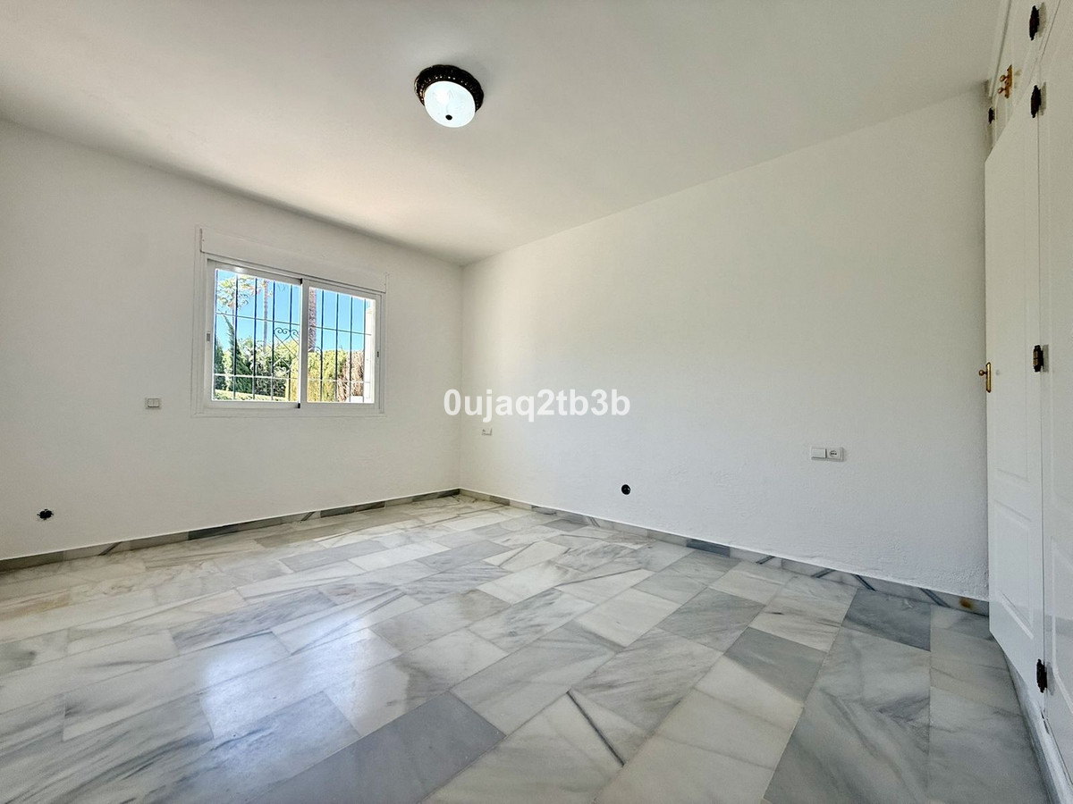 Apartamentos de 2 dormitorios en venta en Nueva Andaluc�a – R5350471 Apartamentos de 2 dormitorios en venta en Nueva Andaluc�a – R5350471