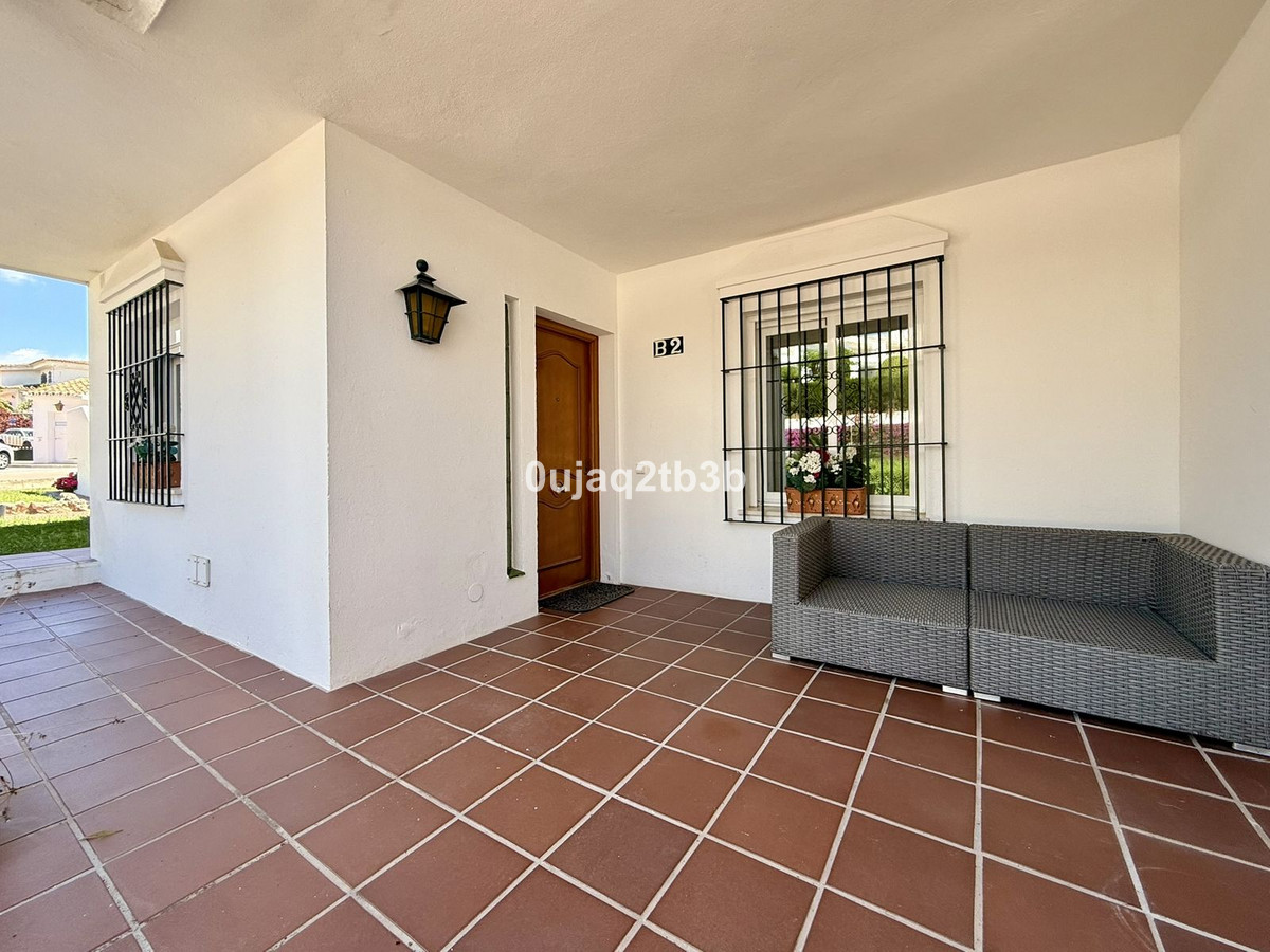 Apartamentos de 2 dormitorios en venta en Nueva Andaluc�a – R5350471 Apartamentos de 2 dormitorios en venta en Nueva Andaluc�a – R5350471