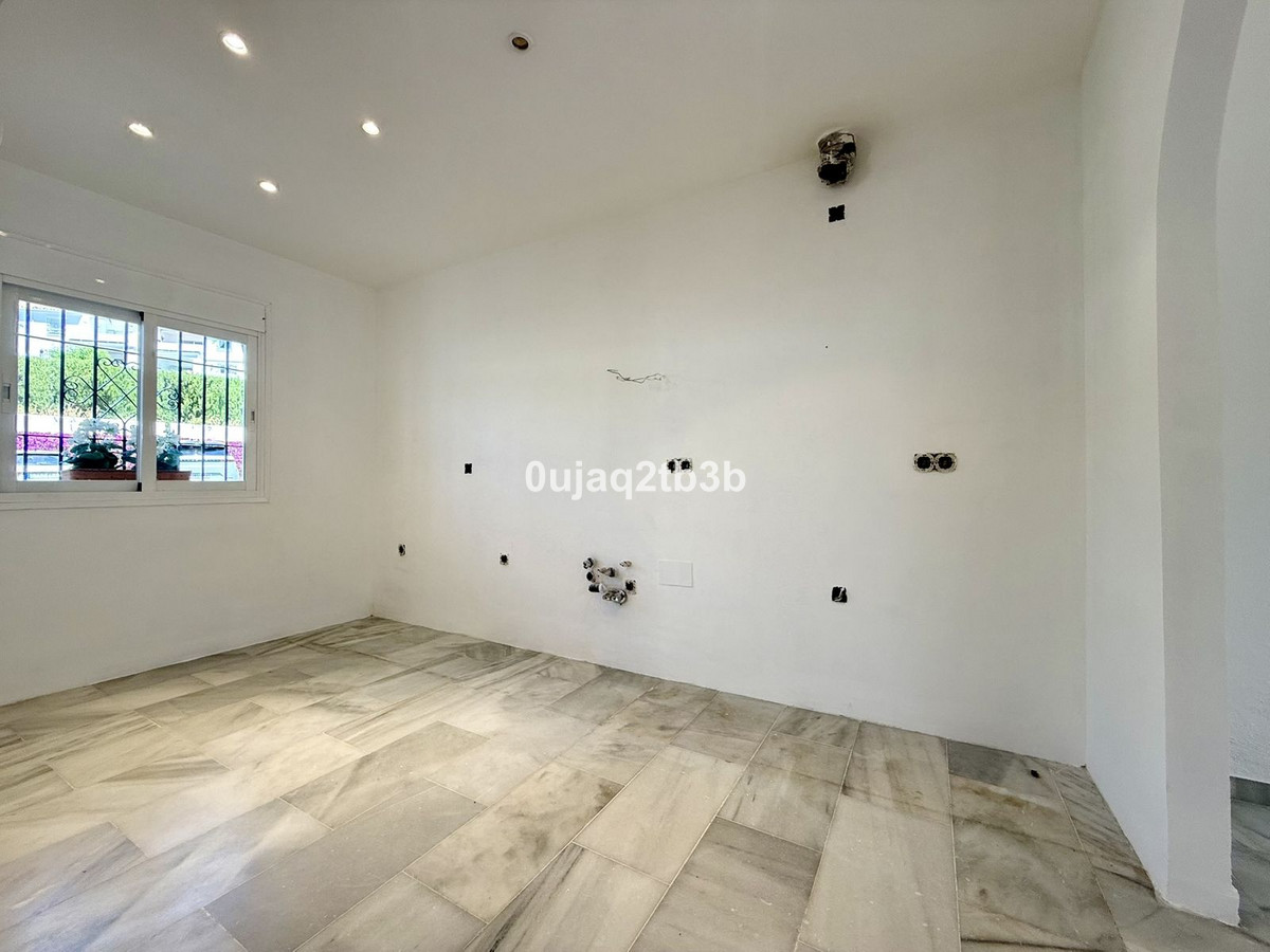 Apartamentos de 2 dormitorios en venta en Nueva Andaluc�a – R5350471 Apartamentos de 2 dormitorios en venta en Nueva Andaluc�a – R5350471