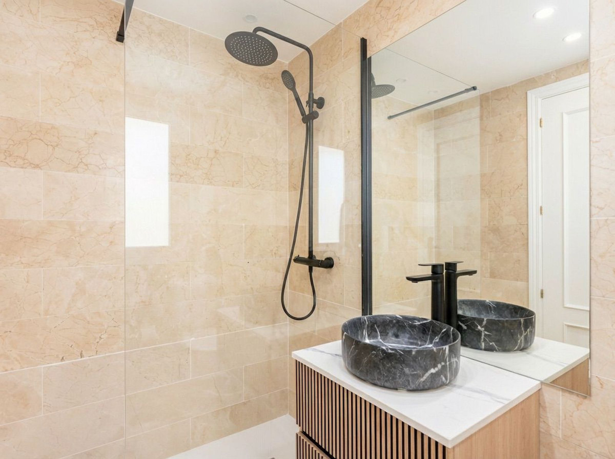 2 bedroom Apartments for sale in Las Chapas – R5382007 2 bedroom Apartments for sale in Las Chapas – R5382007