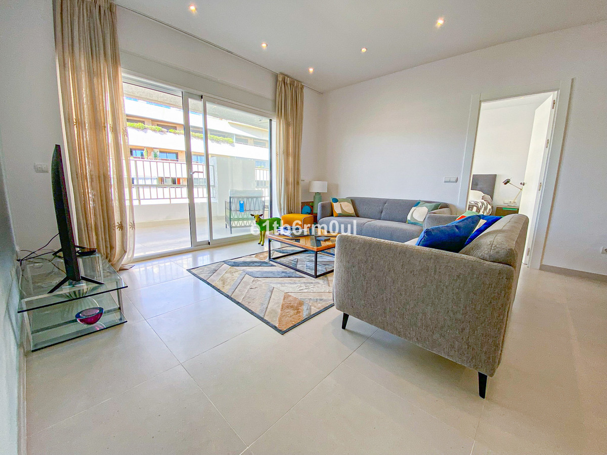 2 bedroom Penthouses for sale in Milla de Oro – R5026420 2 bedroom Penthouses for sale in Milla de Oro – R5026420