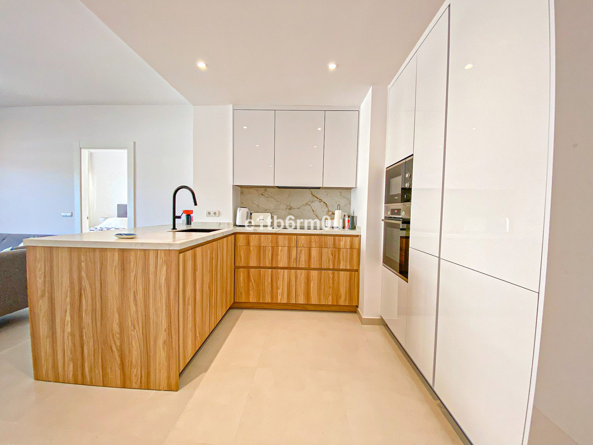2 bedroom Penthouses for sale in Milla de Oro – R5026420 2 bedroom Penthouses for sale in Milla de Oro – R5026420