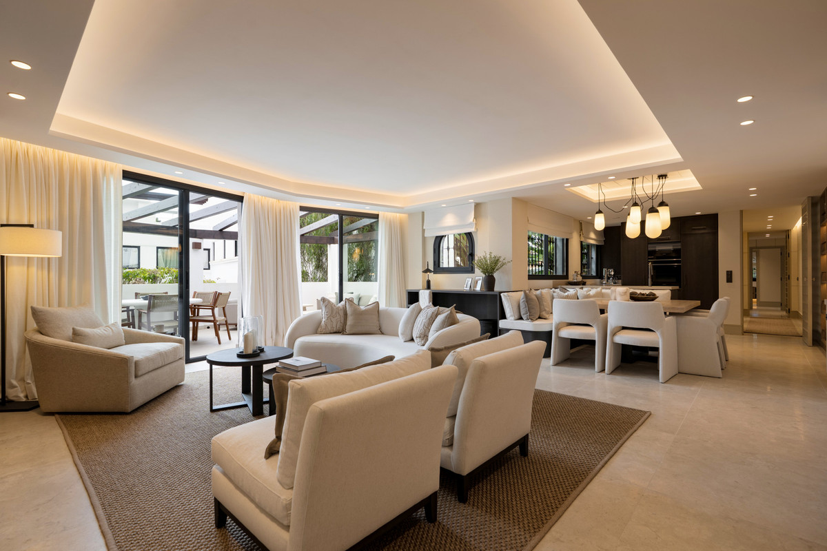 Apartamentos de 3 dormitorios en venta en Milla de Oro – R5348602 Apartamentos de 3 dormitorios en venta en Milla de Oro – R5348602