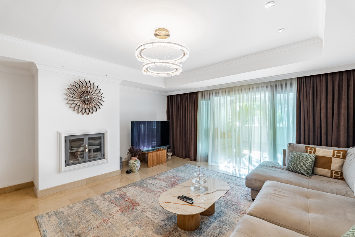2 bedroom Apartments for sale in Milla de Oro – R5353000 2 bedroom Apartments for sale in Milla de Oro – R5353000