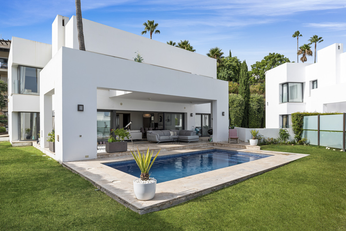 Villas de 4 dormitorios en venta en Benahav�s – R5135941 Villas de 4 dormitorios en venta en Benahav�s – R5135941