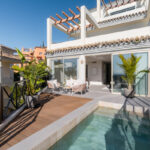3 bedroom Apartments for sale in Nueva Andalucía – R5185435