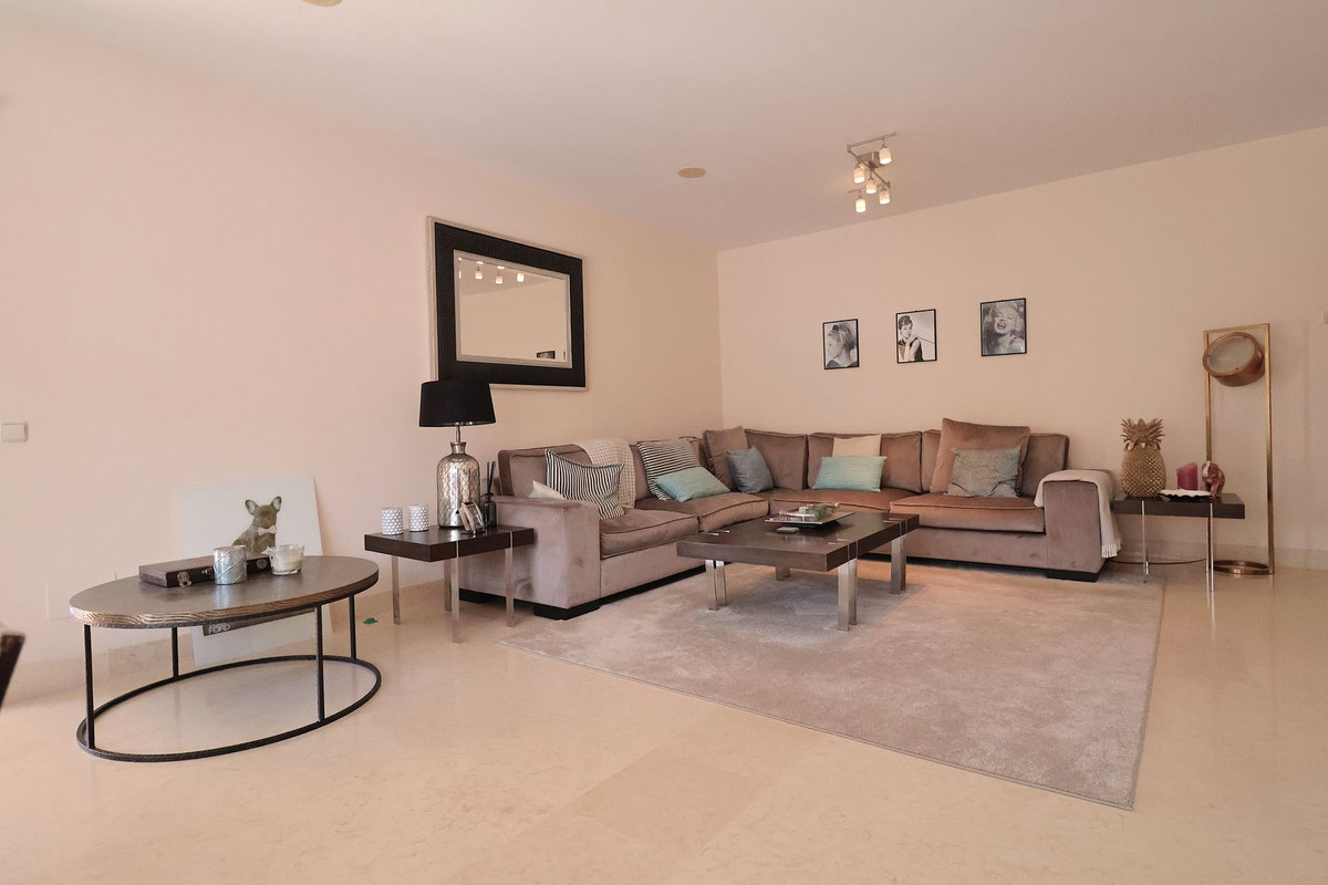 Apartamentos de 2 dormitorios en venta en Benahav�s – R5050144 Apartamentos de 2 dormitorios en venta en Benahav�s – R5050144