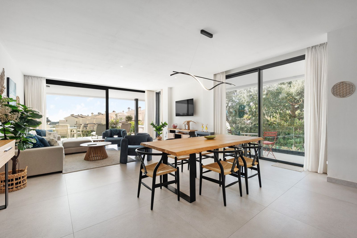 3 bedroom Apartments for sale in Artola – R5387947 3 bedroom Apartments for sale in Artola – R5387947