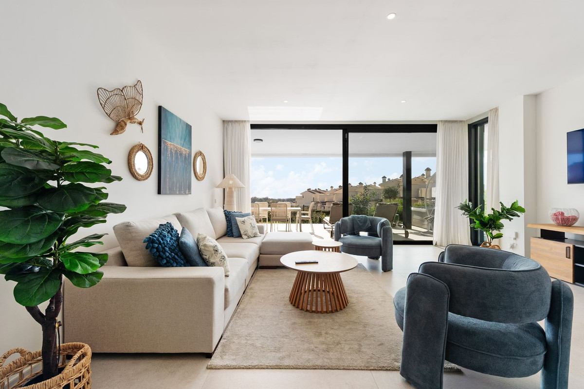 3 bedroom Apartments for sale in Artola – R5387947 3 bedroom Apartments for sale in Artola – R5387947