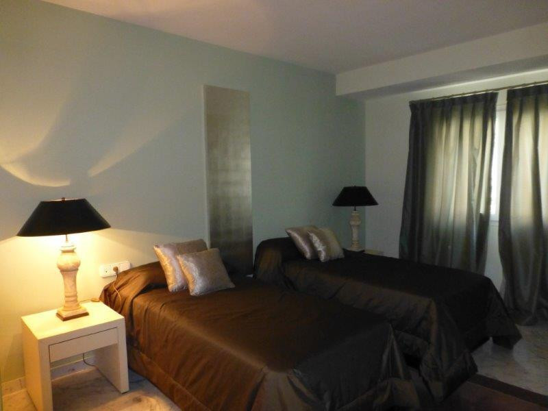 Aticos de 3 dormitorios en venta en Puerto Banús – R1965587 Aticos de 3 dormitorios en venta en Puerto Banús – R1965587
