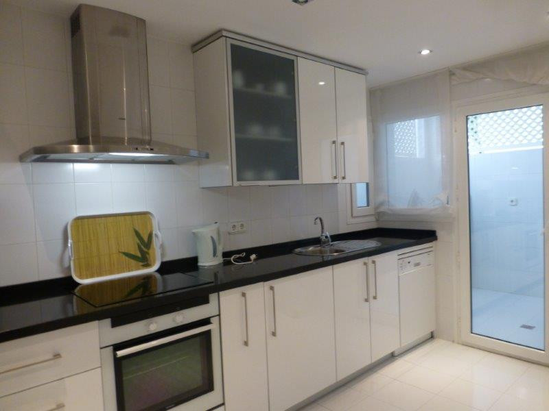 Aticos de 3 dormitorios en venta en Puerto Banús – R1965587 Aticos de 3 dormitorios en venta en Puerto Banús – R1965587