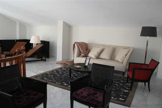 Aticos de 3 dormitorios en venta en Puerto Banús – R1965587 Aticos de 3 dormitorios en venta en Puerto Banús – R1965587