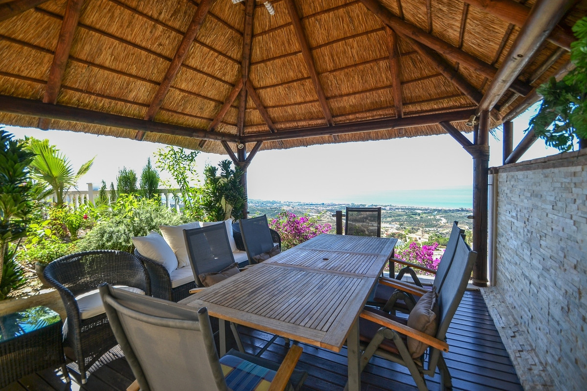 Villas de 5 dormitorios en venta en Altos de los Monteros – R3128869 Villas de 5 dormitorios en venta en Altos de los Monteros – R3128869