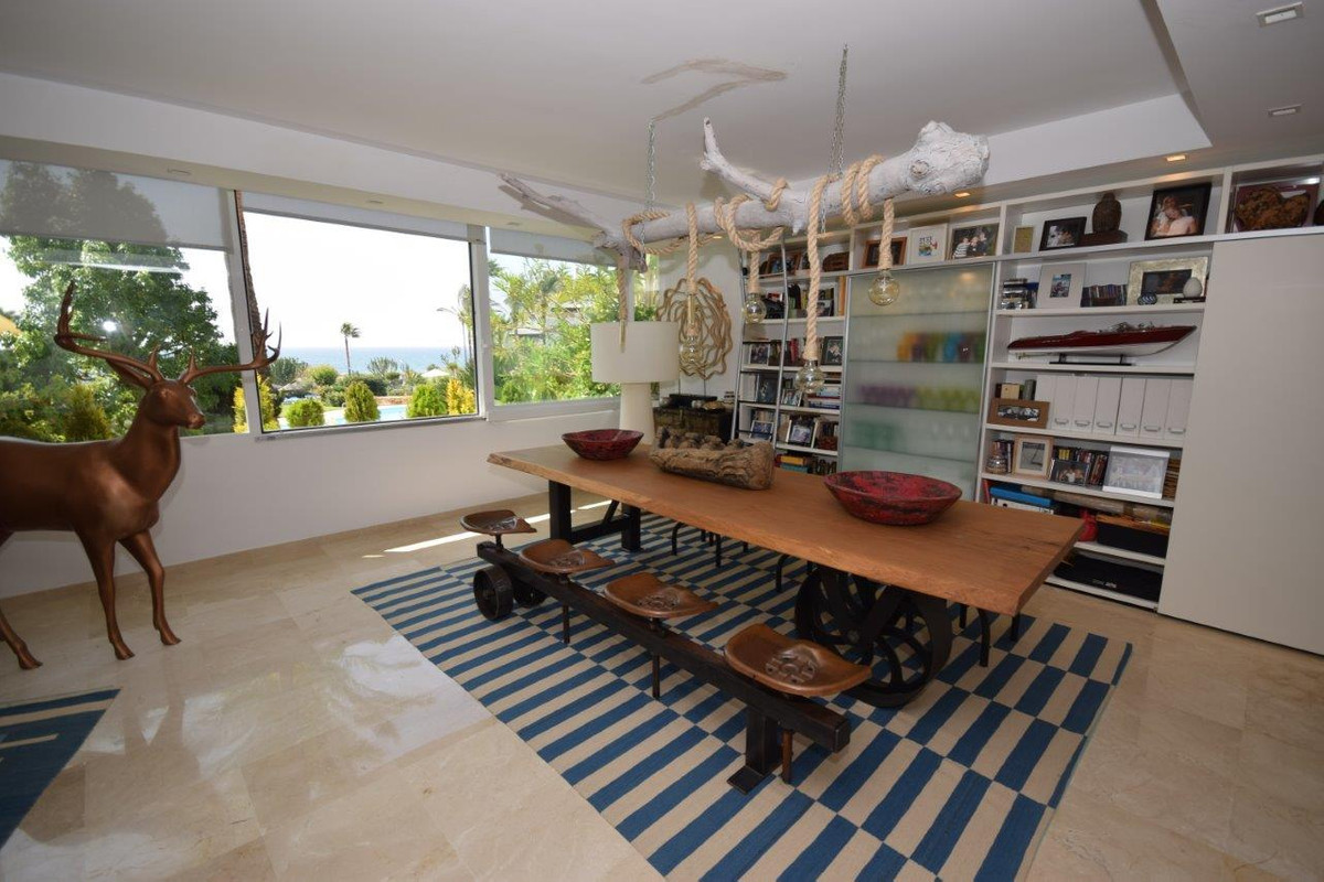 Apartamentos de 3 dormitorios en venta en Atalaya – R823240 Apartamentos de 3 dormitorios en venta en Atalaya – R823240