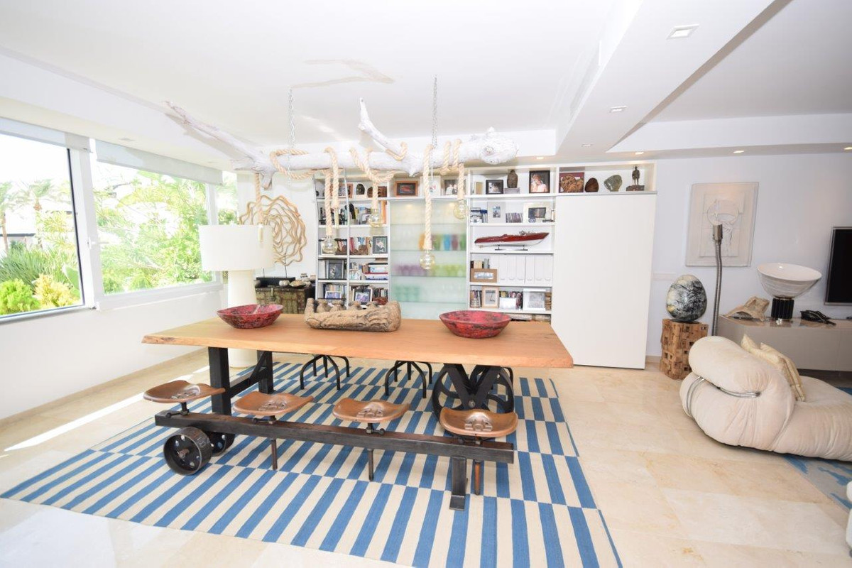 Apartamentos de 3 dormitorios en venta en Atalaya – R823240 Apartamentos de 3 dormitorios en venta en Atalaya – R823240
