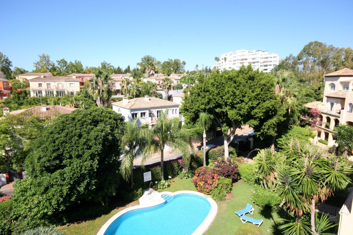 Aticos de 3 dormitorios en venta en Guadalmina Alta – R2955443 Aticos de 3 dormitorios en venta en Guadalmina Alta – R2955443