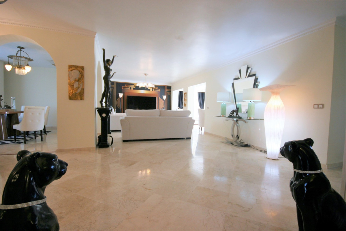 Aticos de 3 dormitorios en venta en Guadalmina Alta – R2955443 Aticos de 3 dormitorios en venta en Guadalmina Alta – R2955443