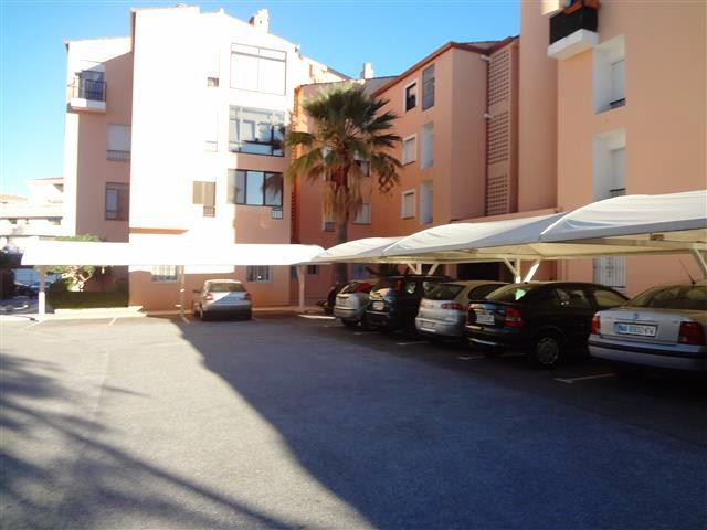 3 bedroom Apartments for sale in Nueva Andaluc�a – R126116