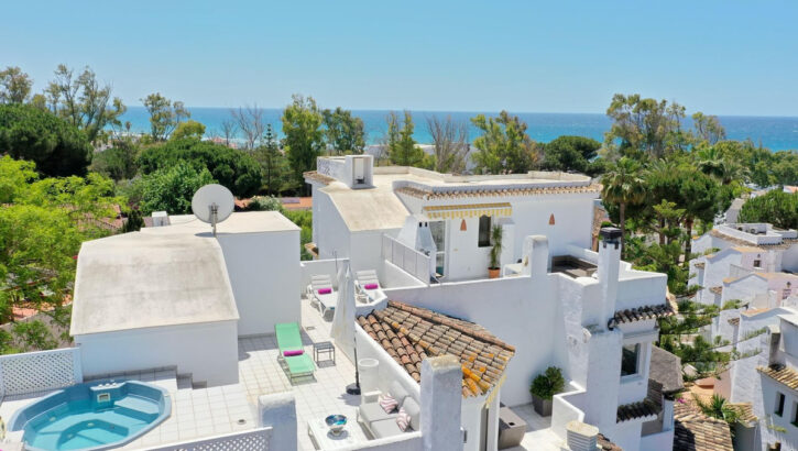 Aticos de 5 dormitorios en venta en Elviria – R3501181 Aticos de 5 dormitorios en venta en Elviria – R3501181 en