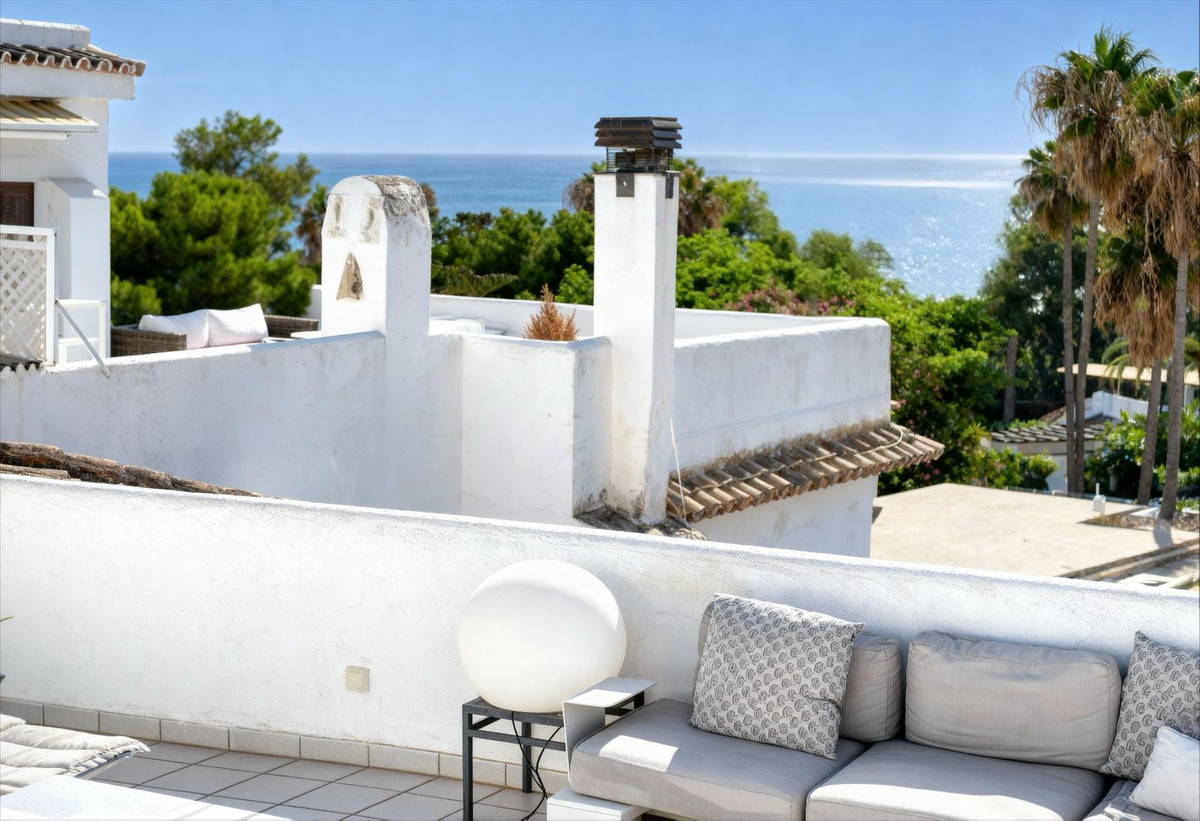 Aticos de 5 dormitorios en venta en Elviria – R3501181 Aticos de 5 dormitorios en venta en Elviria – R3501181