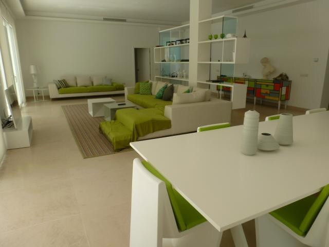 Villas de 5 dormitorios en venta en Guadalmina Baja – R2386847 Villas de 5 dormitorios en venta en Guadalmina Baja – R2386847