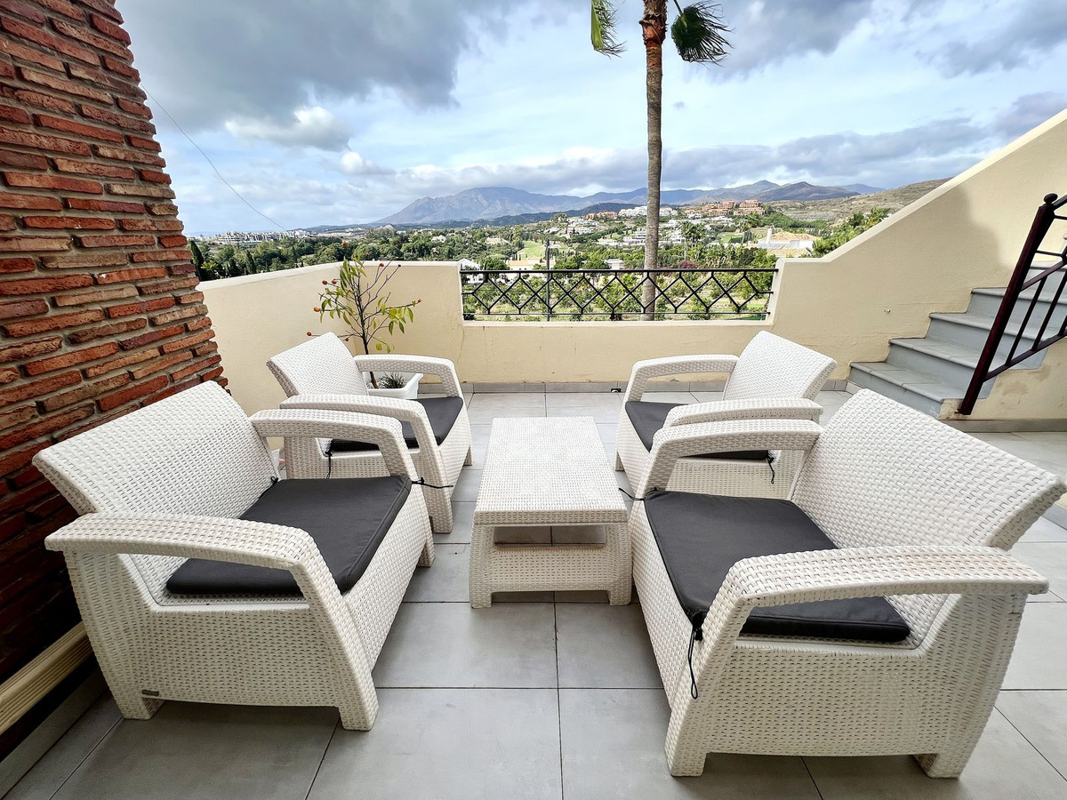 Aticos de 3 dormitorios en venta en Nueva Milla de Oro – R3468730 Aticos de 3 dormitorios en venta en Nueva Milla de Oro – R3468730