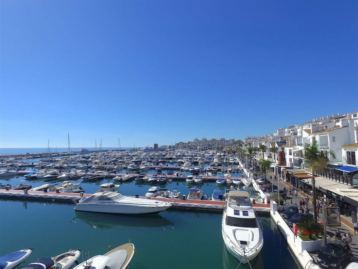 Apartamentos de 2 dormitorios en venta en Puerto Banús – R2998166 Apartamentos de 2 dormitorios en venta en Puerto Banús – R2998166