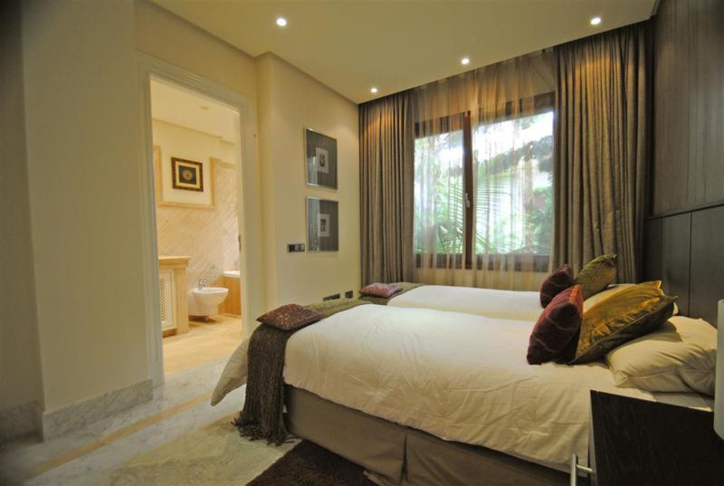 3 bedroom Apartments for sale in Los Monteros – R3834421 3 bedroom Apartments for sale in Los Monteros – R3834421