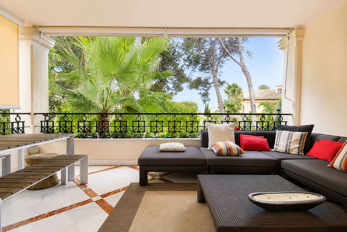 3 bedroom Apartments for sale in Los Monteros – R3834421 3 bedroom Apartments for sale in Los Monteros – R3834421