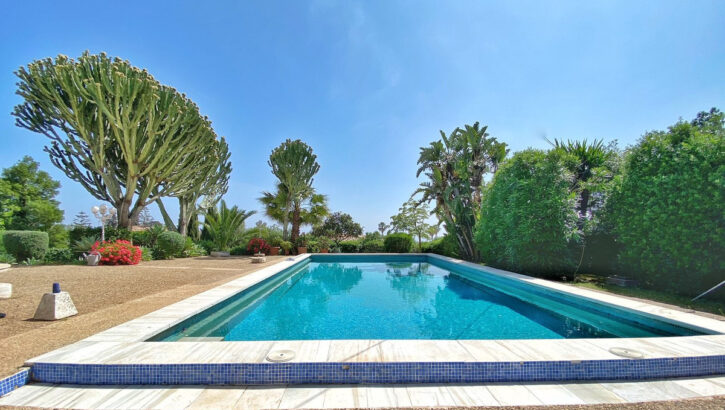 4 bedroom Villas for sale in Marbella – R2308304 4 bedroom Villas for sale in Marbella – R2308304 in