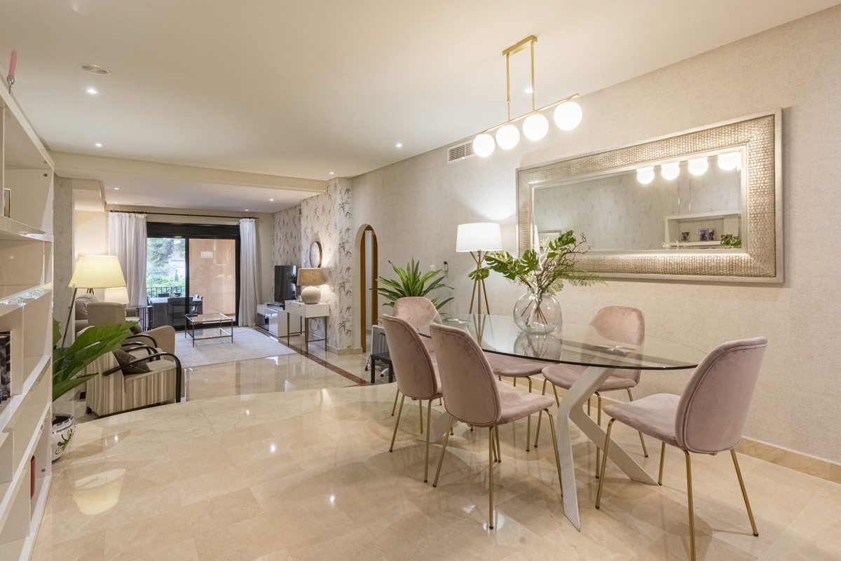 Apartamentos de 2 dormitorios en venta en Puerto Banús – R5206354 Apartamentos de 2 dormitorios en venta en Puerto Banús – R5206354