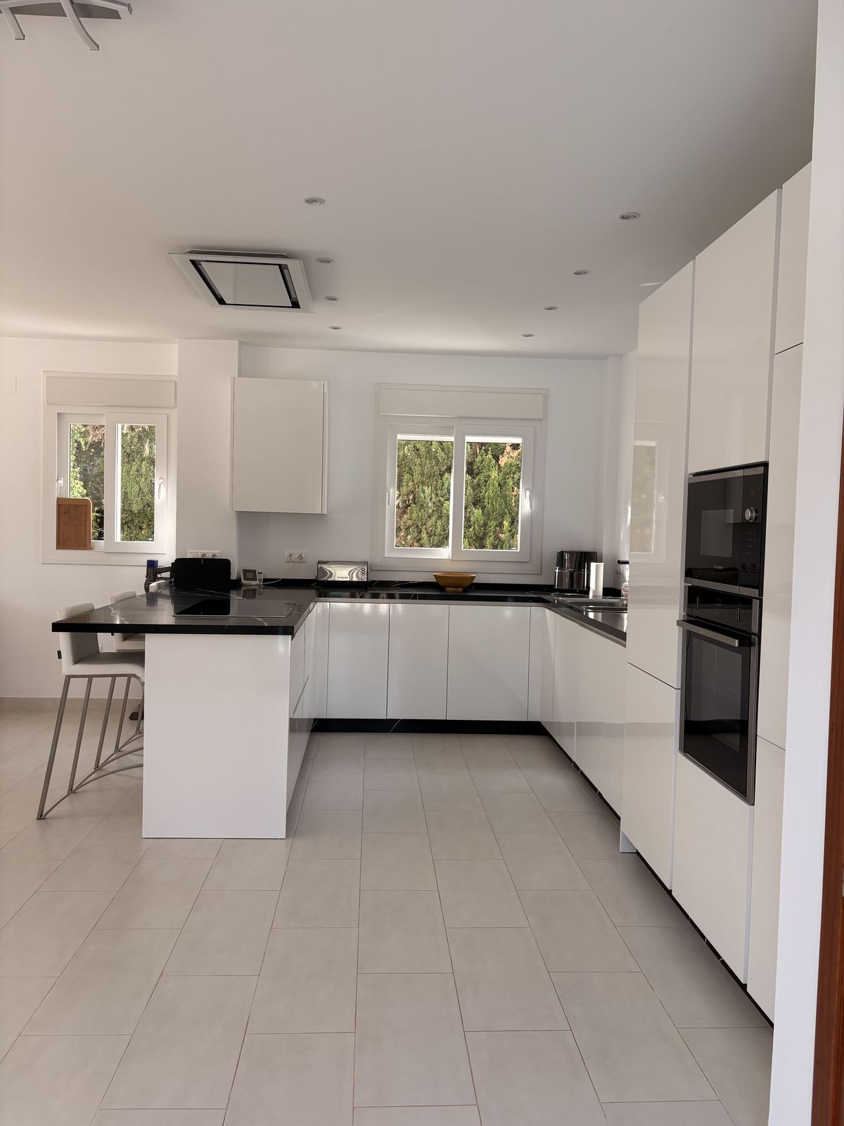 Villas de 6 dormitorios en venta en Mijas – R5369140 Villas de 6 dormitorios en venta en Mijas – R5369140