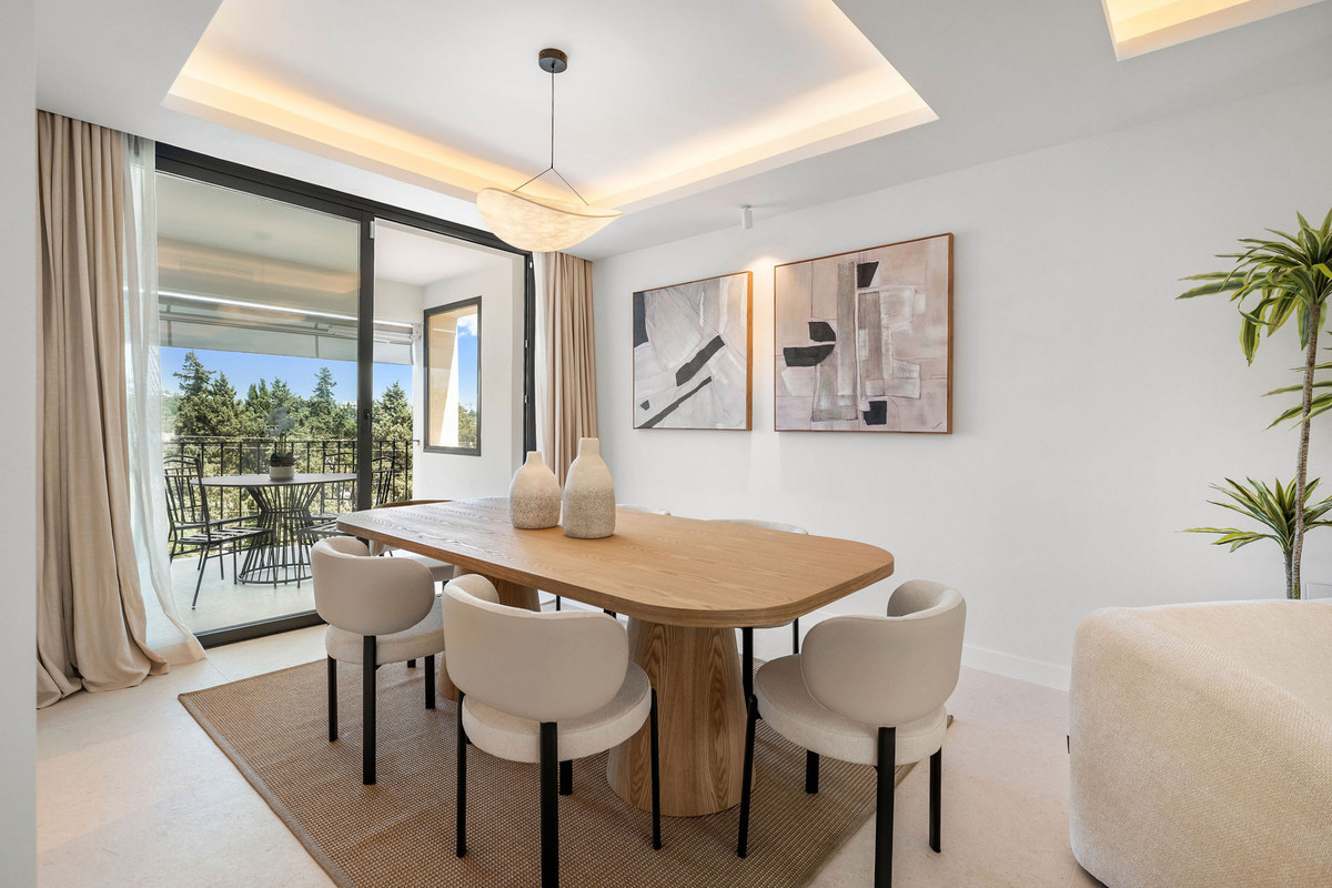 Adosados de 4 dormitorios en venta en Nueva Andalucía – R5075620 Adosados de 4 dormitorios en venta en Nueva Andalucía – R5075620
