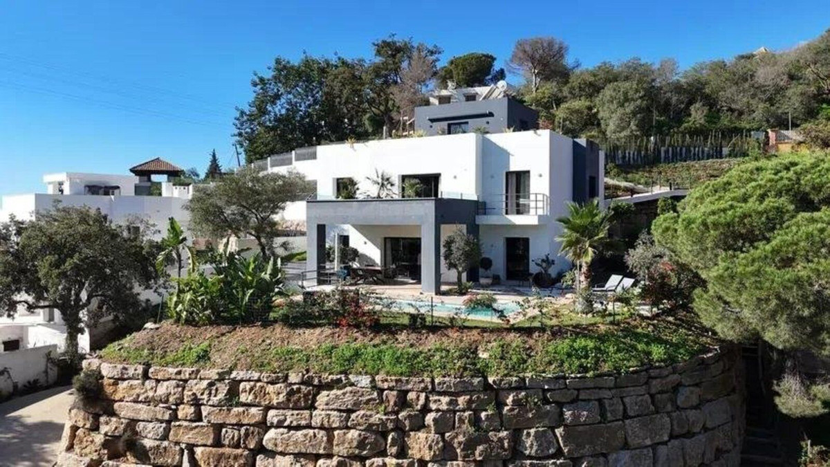 Villas de 4 dormitorios en venta en Elviria – R4930855 Villas de 4 dormitorios en venta en Elviria – R4930855