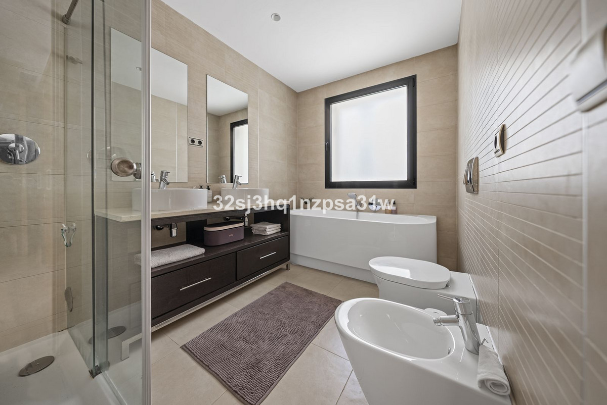 Aticos de 3 dormitorios en venta en Altos de los Monteros – R5427235 Aticos de 3 dormitorios en venta en Altos de los Monteros – R5427235