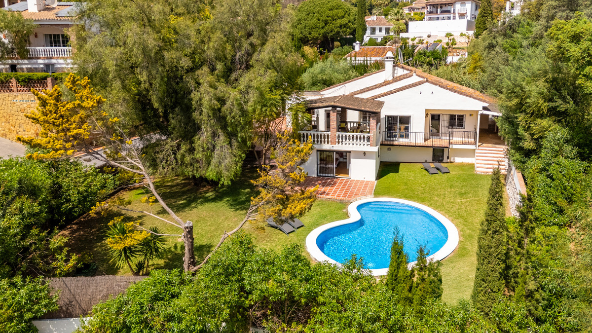 4 bedroom Villas for sale in El Rosario – R5406646 4 bedroom Villas for sale in El Rosario – R5406646
