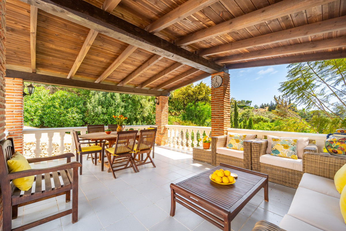 4 bedroom Villas for sale in El Rosario – R5406646 4 bedroom Villas for sale in El Rosario – R5406646