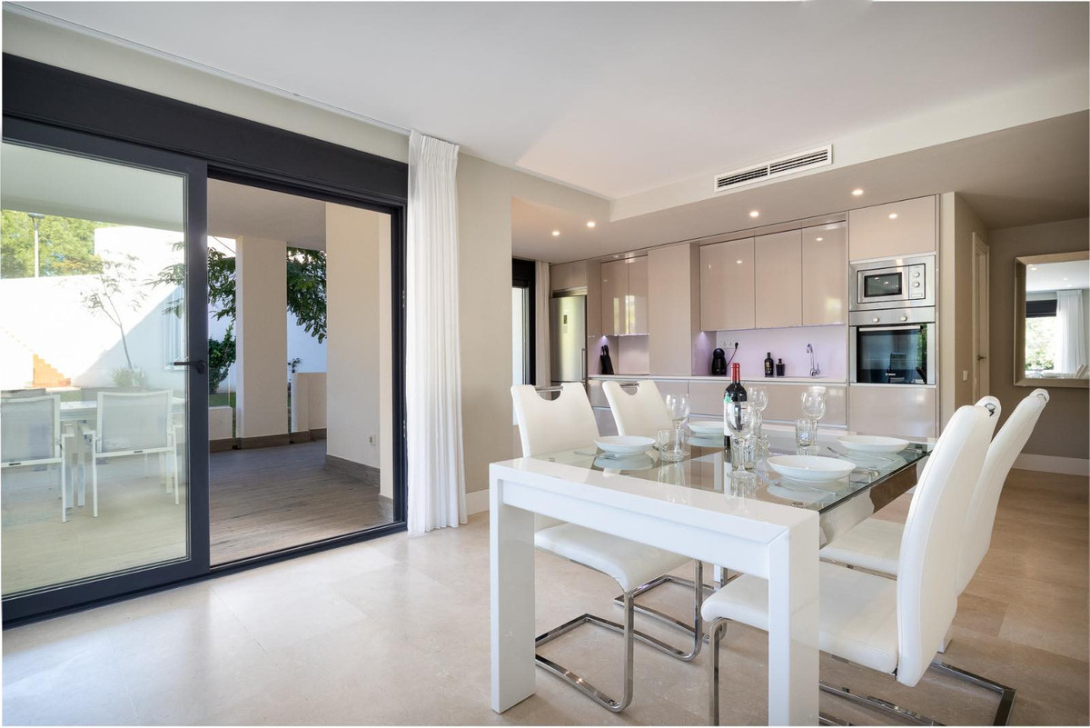 2 bedroom Apartments for sale in Selwo – R5413606 2 bedroom Apartments for sale in Selwo – R5413606