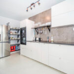 Apartamentos de 3 dormitorios en venta en Elviria – R5220169 Apartamentos de 3 dormitorios en venta en Elviria – R5220169