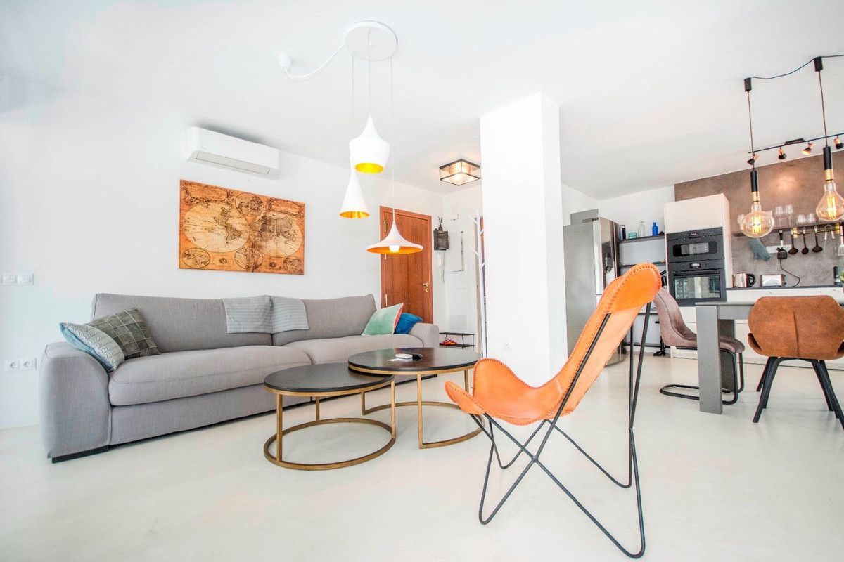Apartamentos de 3 dormitorios en venta en Elviria – R5220169 Apartamentos de 3 dormitorios en venta en Elviria – R5220169